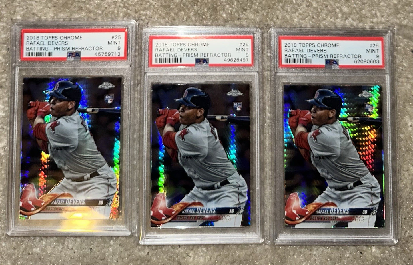 2018 Topps Chrome PRISM REFRACTOR Rafael Devers RC #25 PSA 9